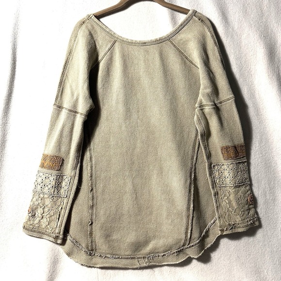 Free People L Large You Don't Own Me Thermal Tunic Sweater Top Sage Appliqué - Picture 7 of 7